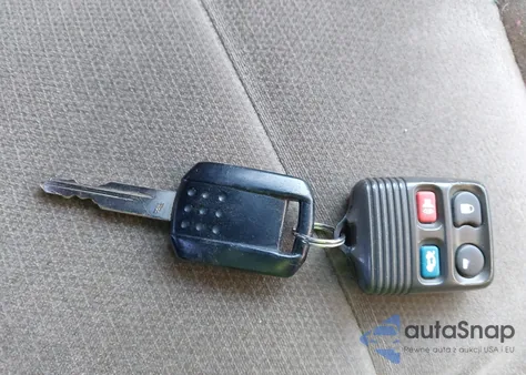 2004 Mercury Grand Marquis Gs from USA, damaged, VIN 2MEFM74W44X657590